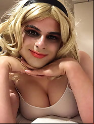 Amandas Lingerie 2